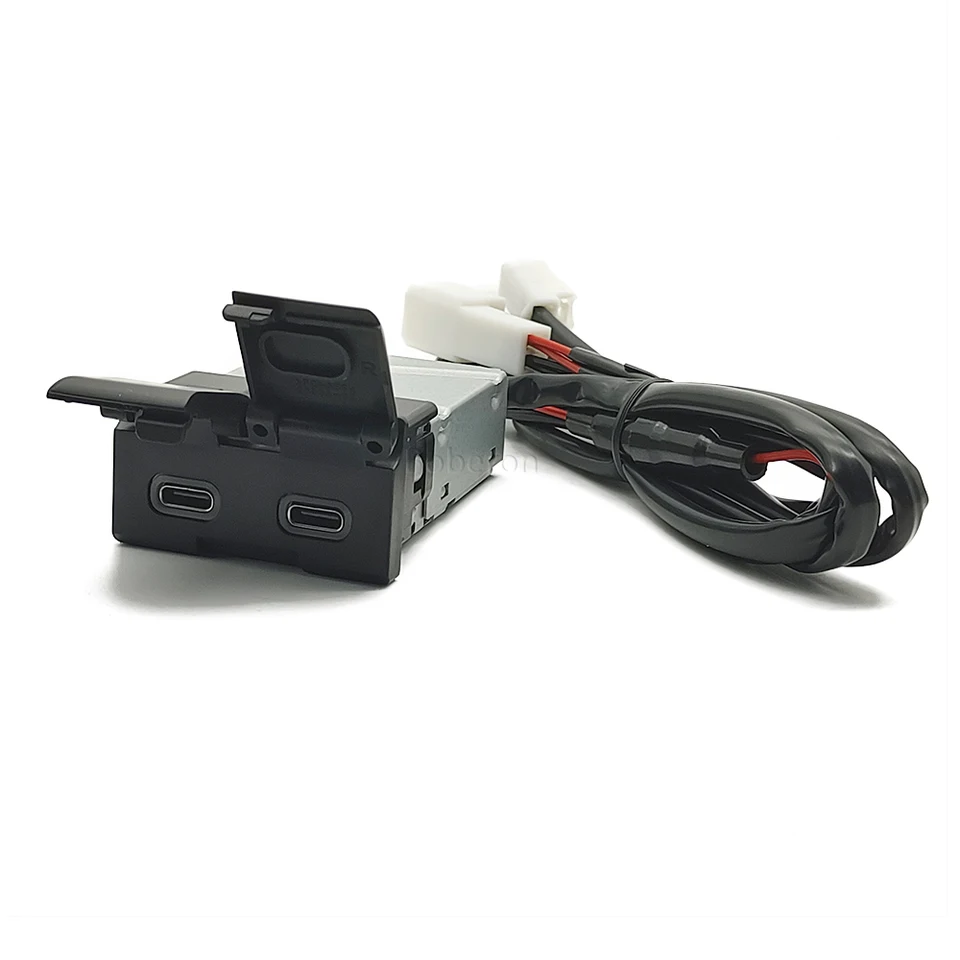 Nabíjačka automobilu PD USB Rozhranie soket rýchleho nabíjačky automobilu pre Toyota Sienna Camry Highlander Corolla Rav4 Land Cruiser 70 2018-2022