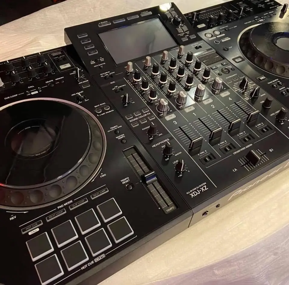 Najlepší predajný priekopník XDJ-XZN Gold Black Old-In-One DJ Systém Standalone Controller s cestovným puzdrom