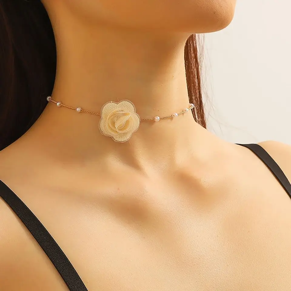 Nastaviteľné ružové kvetinové kvetinové príslušenstvo kŕmne doplnky šperky Collarbone retiazky perly ružový náhrdelník na svadobnú hostinu