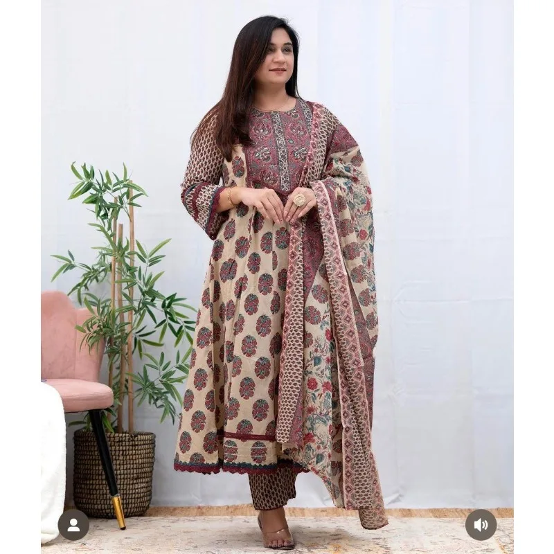 Ndian dámske dizajnérky bavlnené tkanina Vytlačené rovné šaty Salwar Suit Partywear šaty