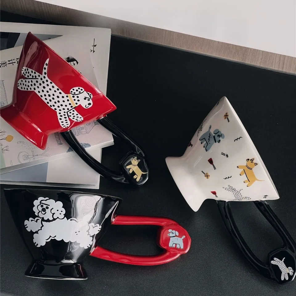 Nepravidelný hrnček na keramiku s veľkým ušiam, 280 ml domáceho maznáčika vysokej hodnoty kreatívne šteniatko Puppy Cup Office Raňajky Prispôsobené vianočné hrnčeky