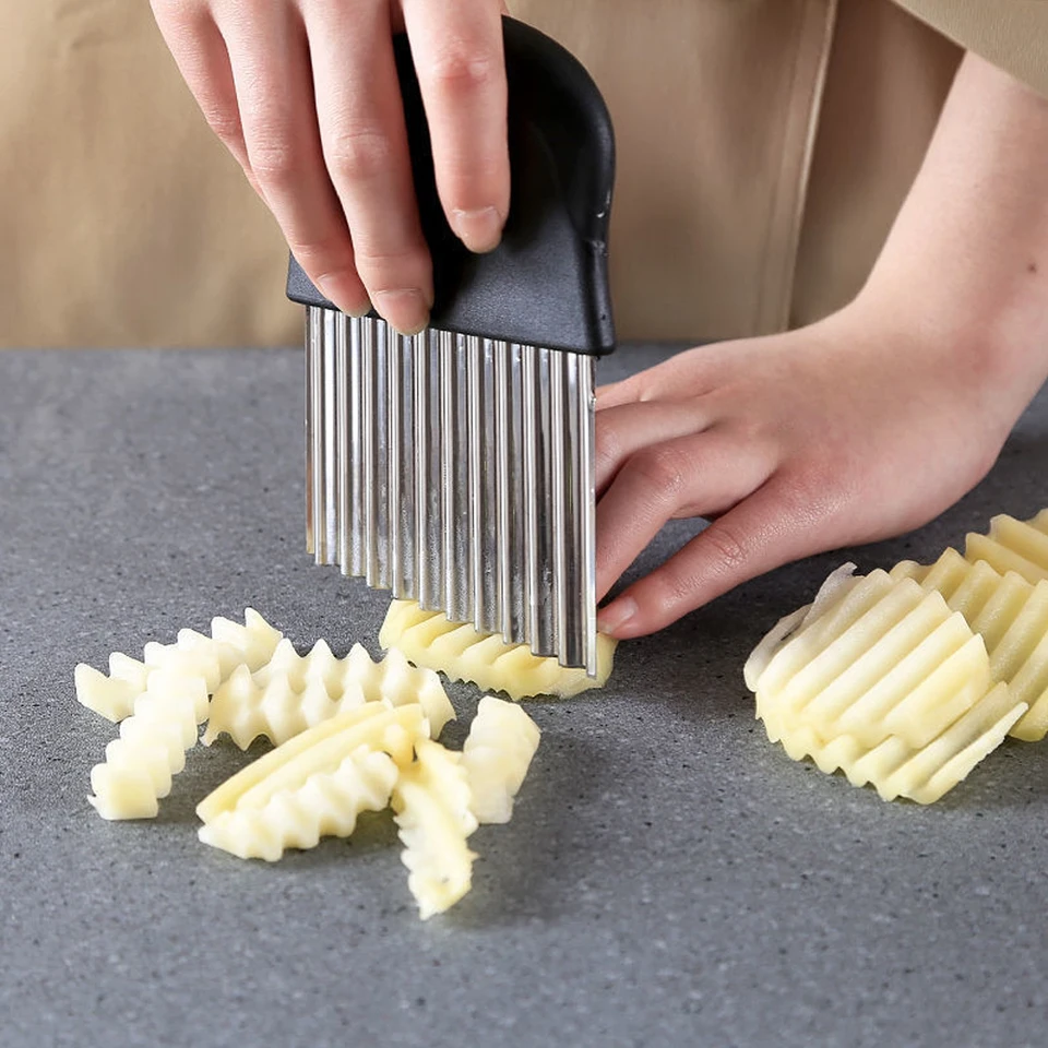 Nerezová oceľ zemiaková čipka Clicer Cesto Zelenina ovocie Crinkle Wavy Kuchynský nôž Cutter Chopper French Fry Maker Tools Gadget