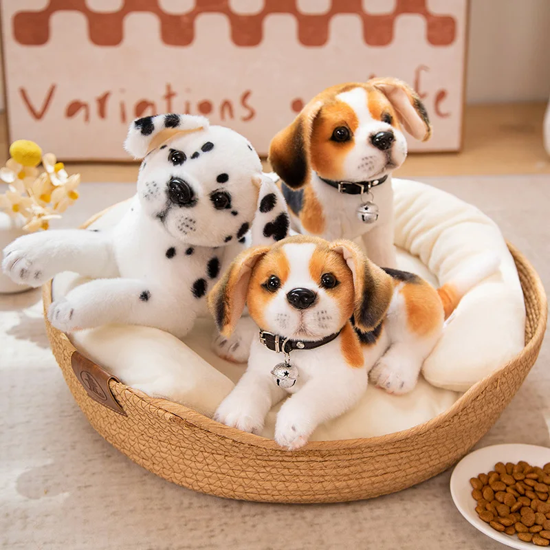 New Dalmatians psí plyšová hračka roztomilá plnená realistická bígli spozorované šteniatko Doll Domáca dekorácia vysokokvalitný detský darček k narodeninám