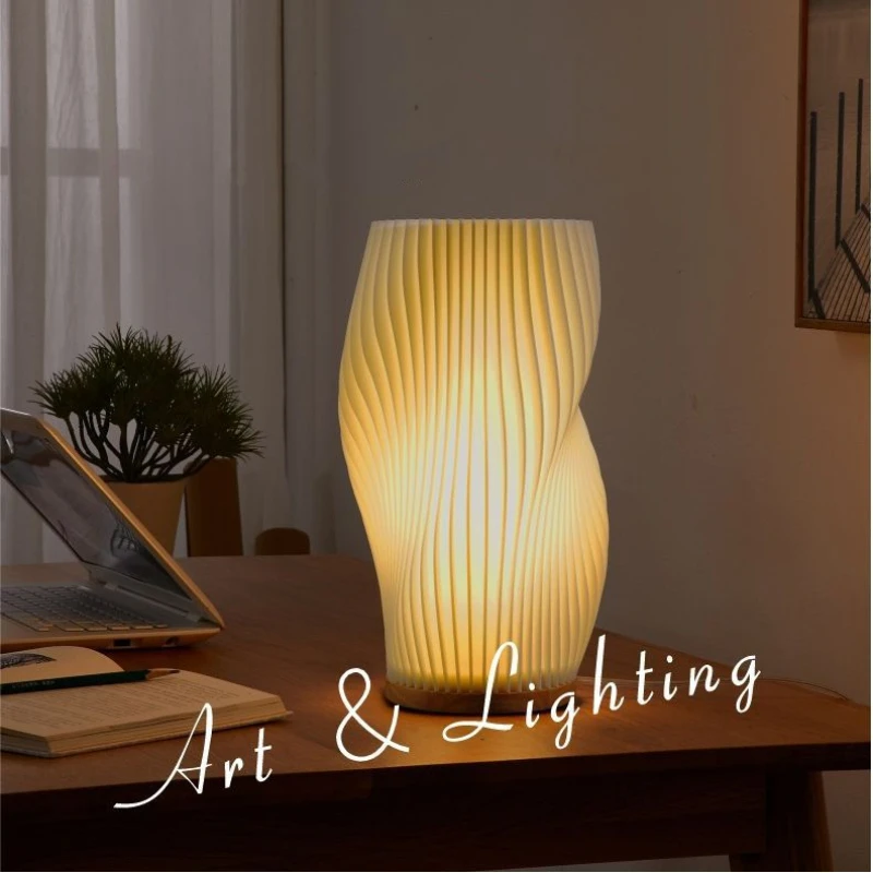 Nordic Drevená stolová lampa Ins Girls Romantická dekorácia Svadobná miestnosť Kreatívne jednoduché moderné 3D tlačové nočné svetlo