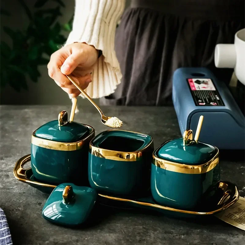 Nordic Light Luxury Emerald Ceramic Cukor Cans Cans Salt Jar Season Box Štyri diely Domácnosť Set WJ618