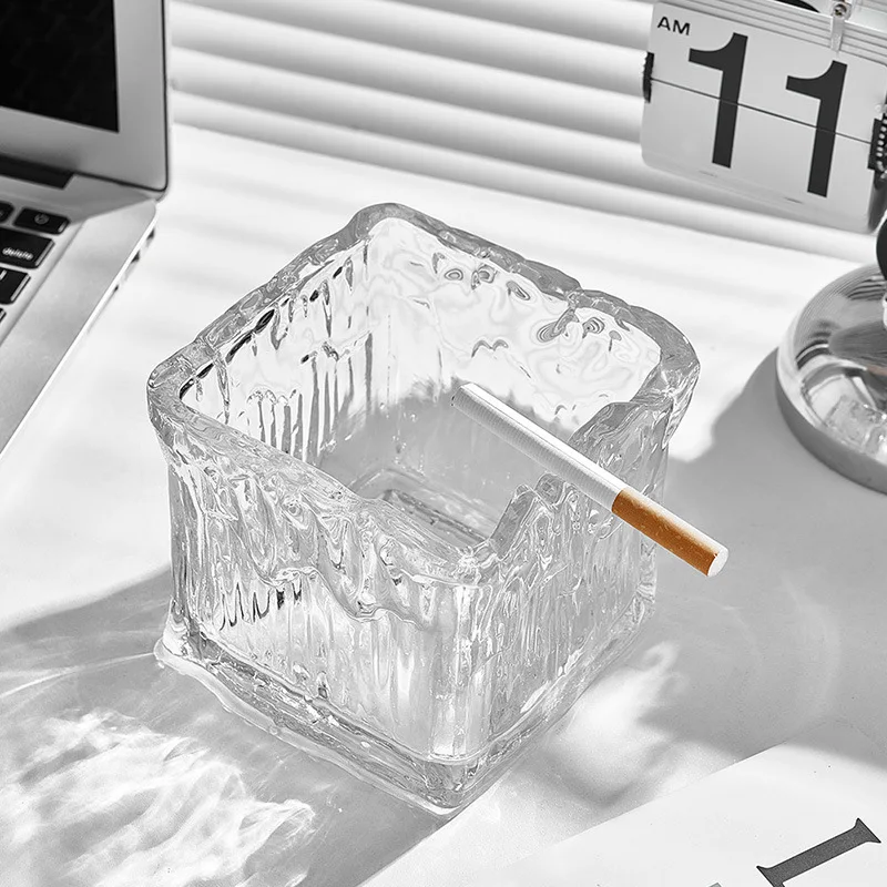 Nordický praktický cigarový popolník s priehľadným skleneným dizajnom skla popolnícový držiak na dekoráciu obchodné darčeky Bar izba Office Ashtray
