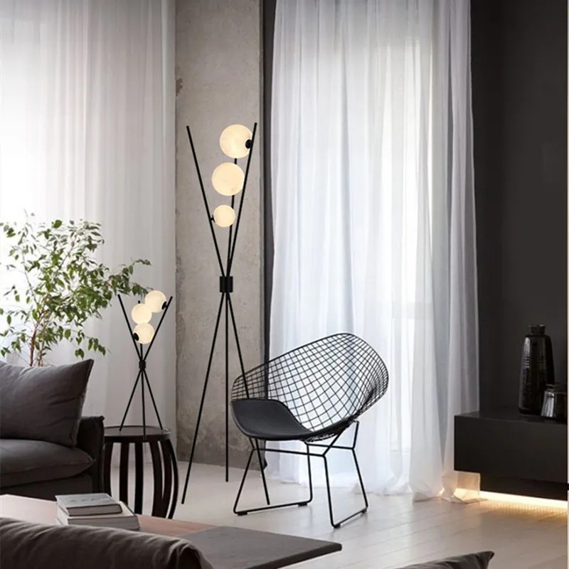 Nordický stolík stojaci lampa Moderná LED poschodie lampa 3D Moon železný statív stojaci lampy pre obývaciu izbu spál