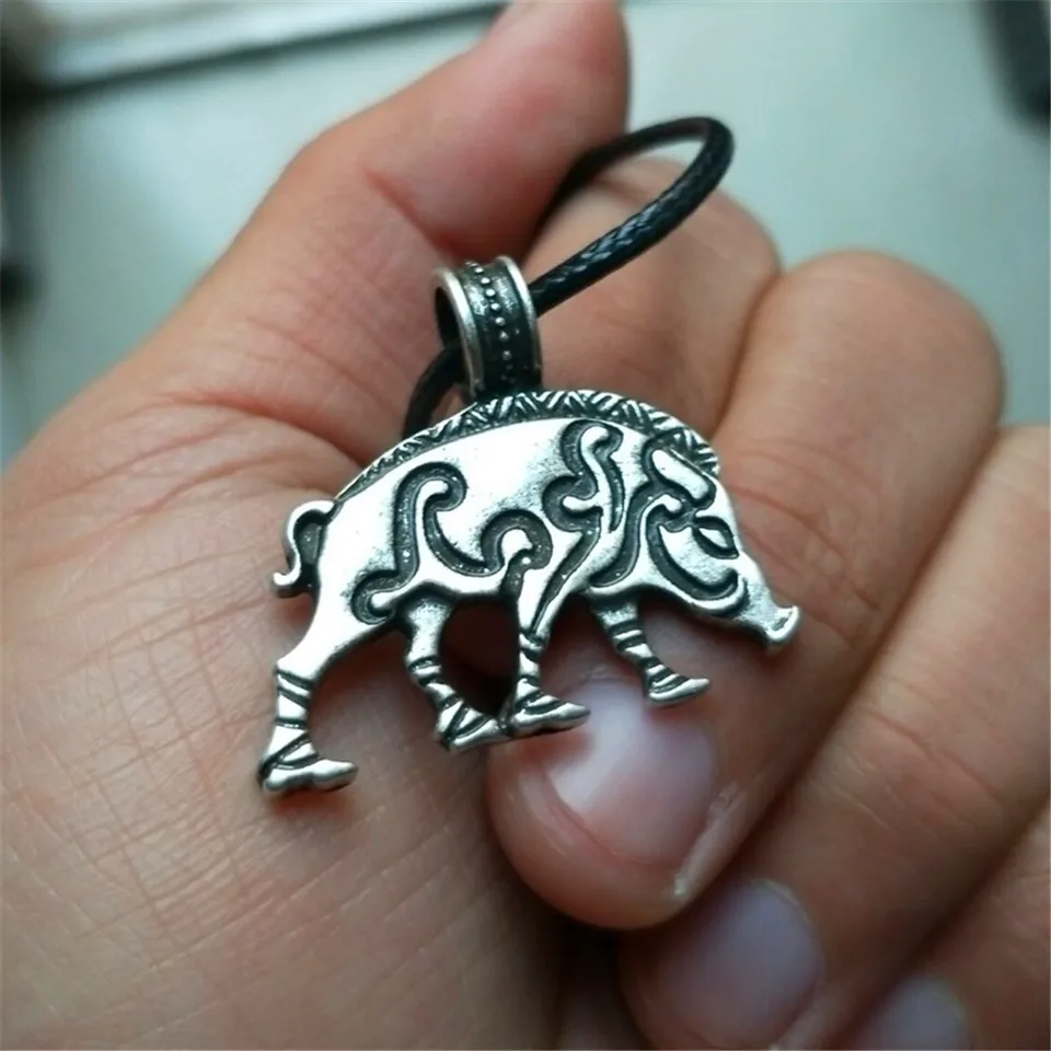 Nostalgia najnovšia vikingová amuleta šperkov Irish Knot Animal Prasa Pendnat Módne kúzlo Kúzy Men Men náhrdelník 2018 Trendy Gift