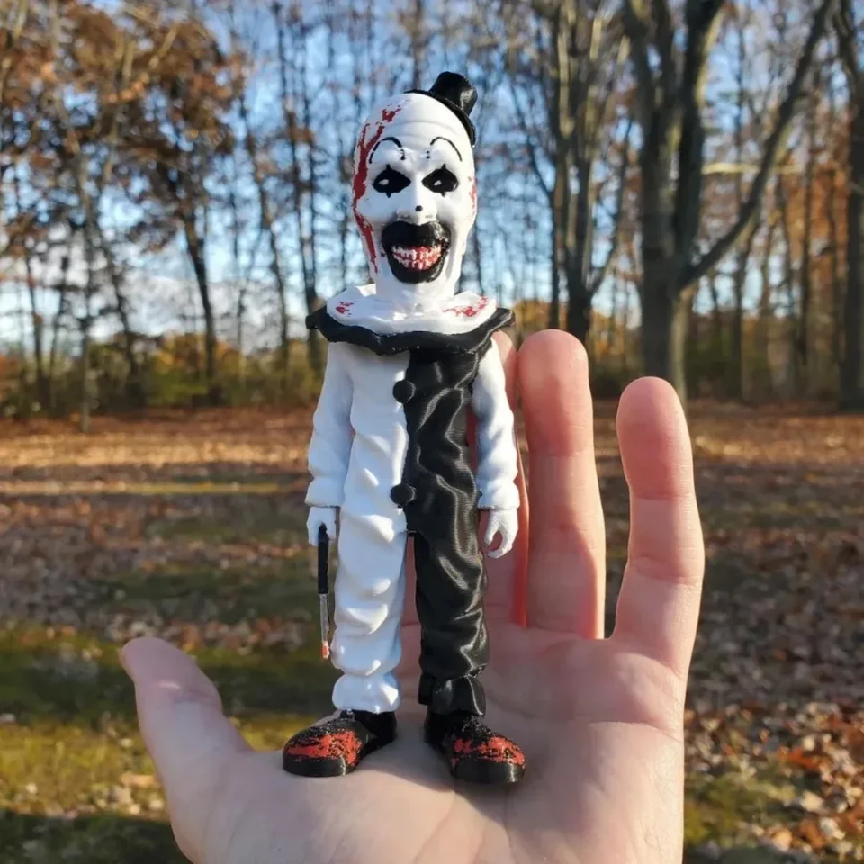 Nová 2024 Kreatívna dekorácia živici Broken Soul Clown Horror Scene Desktop Dekorácie živice Holiday Crafts Vianočné darčeky