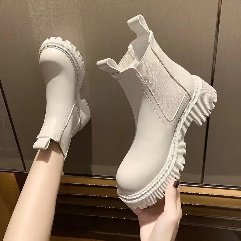 Nová jesenná zima Chelsea Boots Dámska platforma čierne béžové členkové topánky pre ženy kožušina krátke robustné punkové gotické topánky Veľkosť 35-40