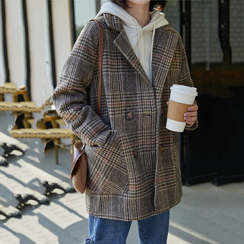 Nová jesenná zimná vlnená bunda móda Dámska Kórejská vysoká škola Plaid Plaid Žena Cascuren Woen Blazer lemovaná hnedá šedá
