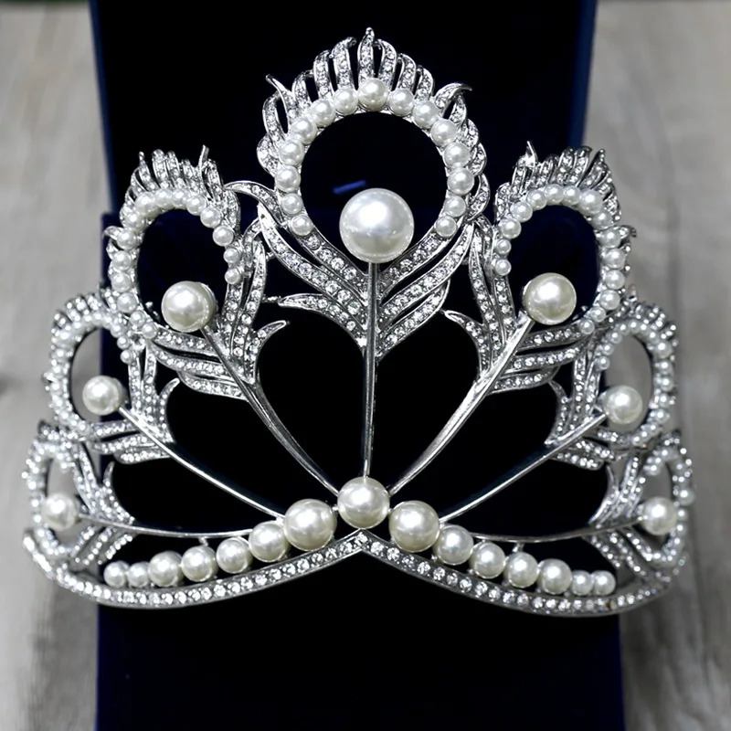 Nové elegantné krištáľové démy Vintage Peacock Svadobné vlasové doplnky pre svadobné čelenky quinceanera a koruny sprievodné perly čelenka