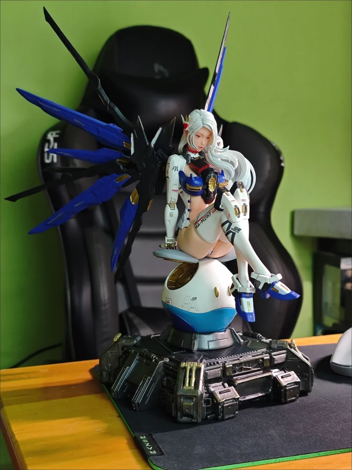 Nové horúce 38 cm anime figúrka Max mliečny štúdiový stroj Girl Freedom Girl odblokované limitované edície Doll Hračky Doll Darček PVC Model