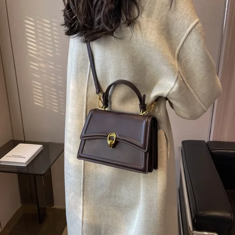 Nové malé kožené tašky pre kožu pre ženy 2025 Simple Totes Ramer Bag Lady Luxury Brand Designer Kabelky a kabelky