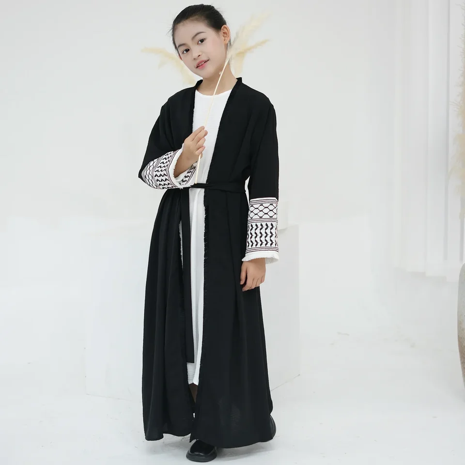 Nové marocké dubajské výšivky abaya pre deti Dievčatá s dlhým rukávom Turecko dubaj kaftan islamský eid moslimský arabský rúž voľný kaftan