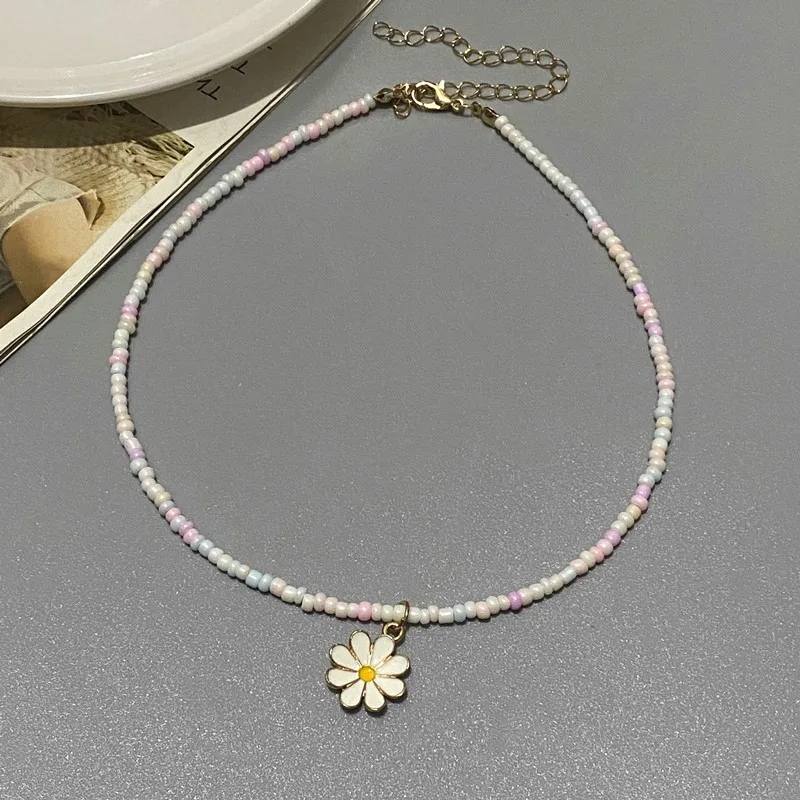 Nové módne kvetinové semeno korálky náhrdelník pre dievčatá Ženy Pendant Collar Darček pre šperky pre priateľa veľkoobchodný náhrdelník