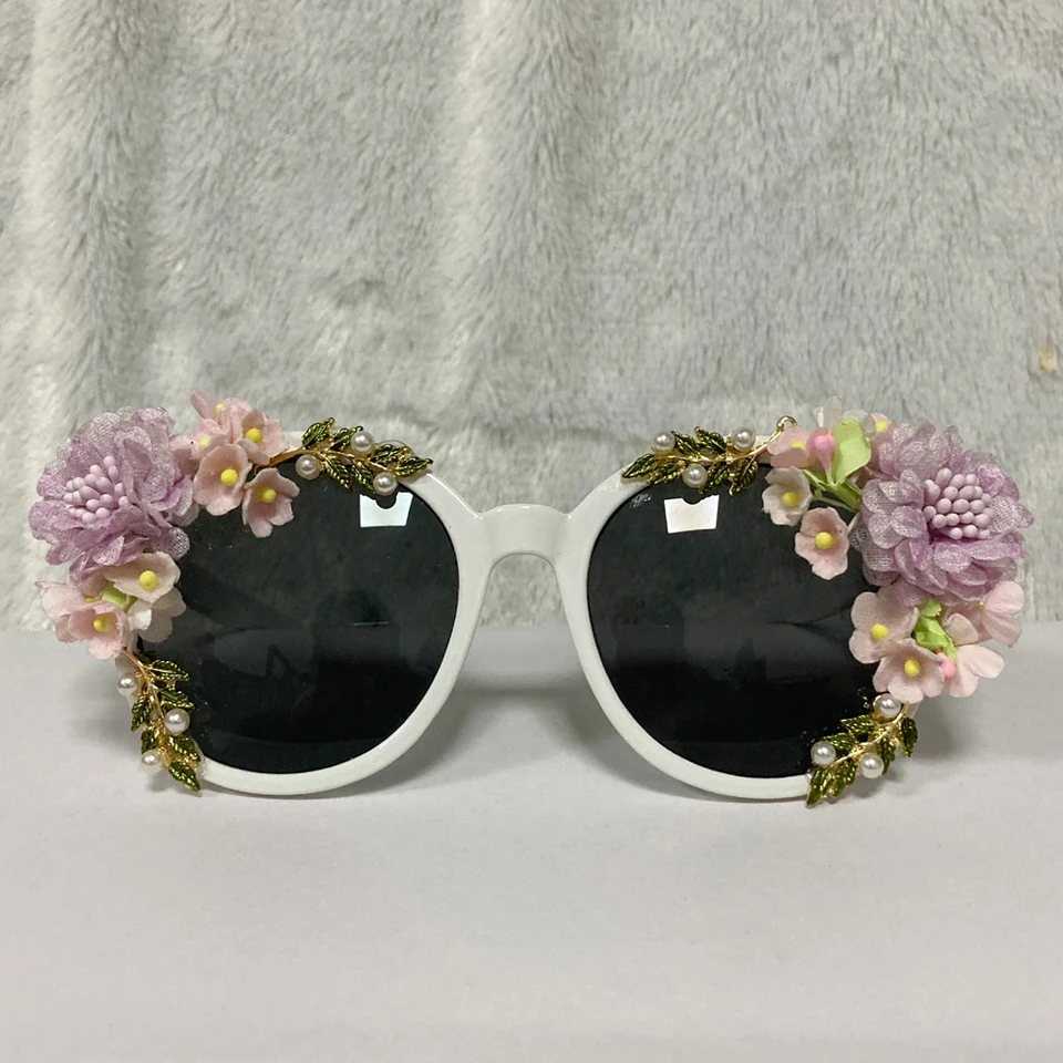 Nové módne kvetiny slnečné okuliare vintage kovové vtáky letné pláž Slnečné okuliare Ženy dizajnér Oculos de sol