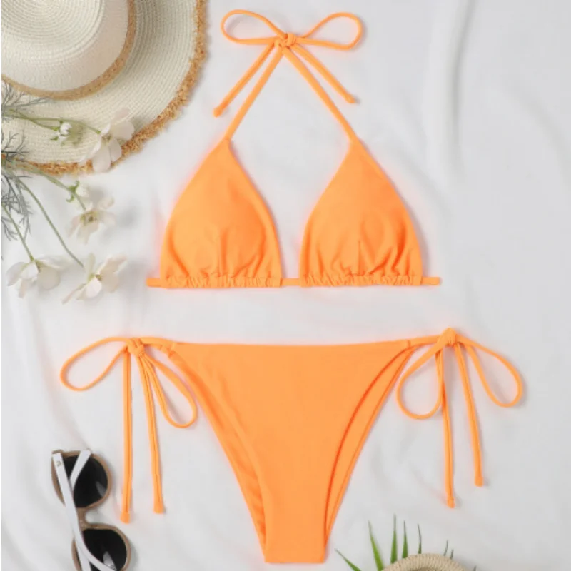 Nové sexy oranžové trojuholníky Bikini 2024 Ženy plavky ženské plavky dva kusy String bikiny Sada Bather Blacking Suit Beach