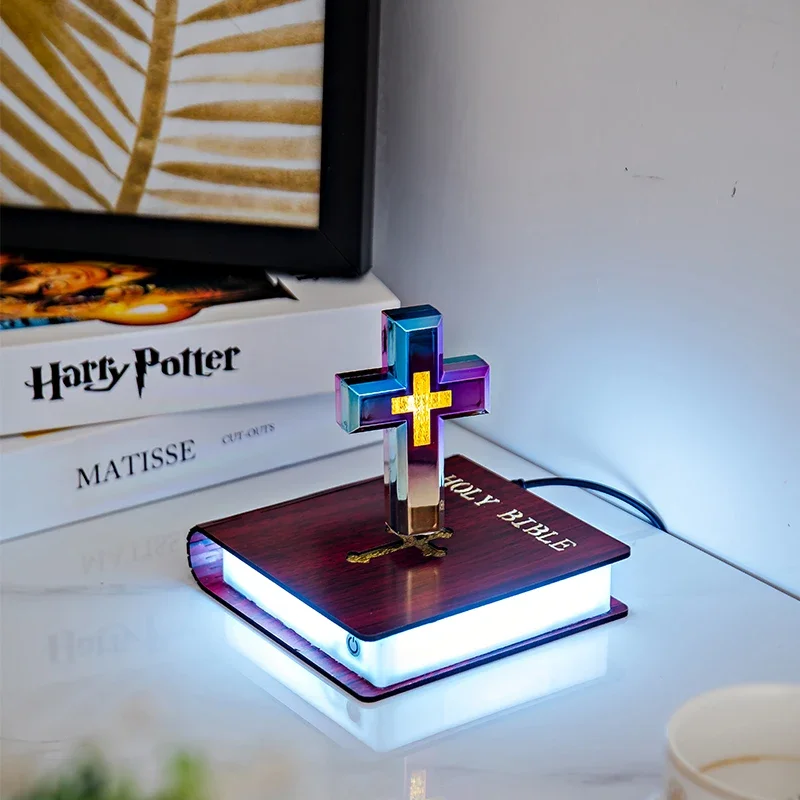 Nové viacnásobné farebné prepínanie krížového cintorína Light biely plastový kríž vonkajší náboženský Ježiš viera nábytok dekorácie svetlo