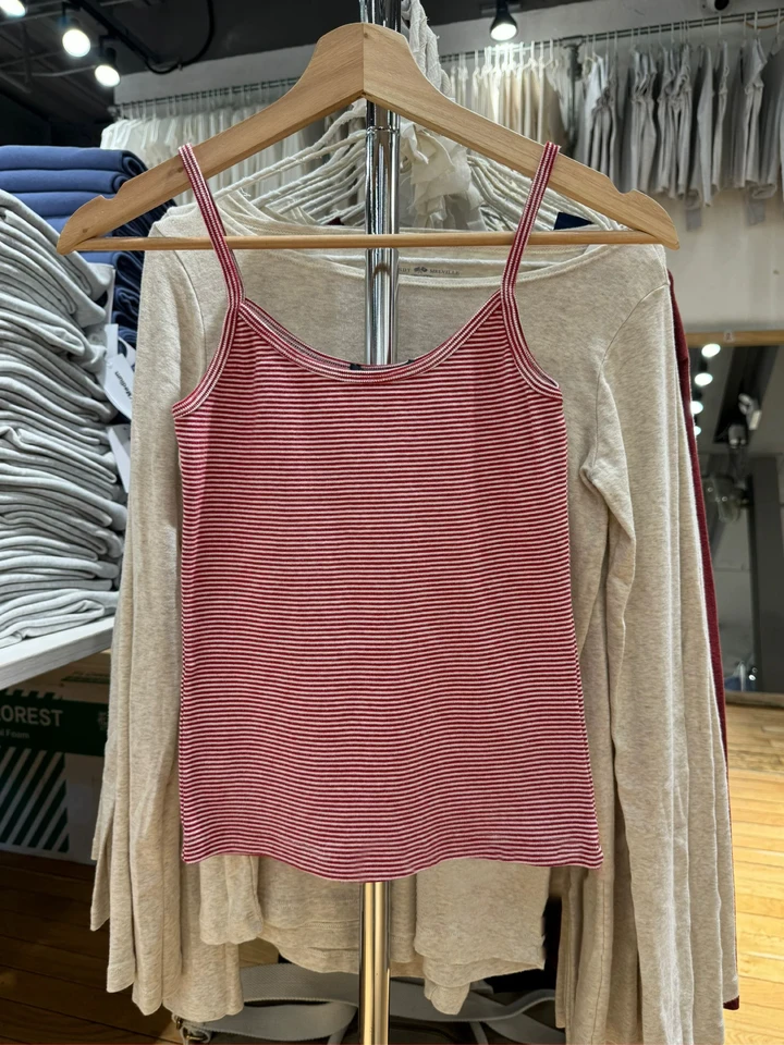 Nové červené pruhované tank Top Women Dám leto sexy elegantné rukávy bez rukávov štíhla štíhla vesta vintage módne príležitostné plodiny Tops y2k camis
