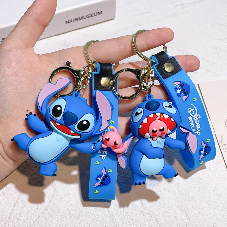Nový anime Disney Keychain Cartoon Lilo Stitch Cute Doll PVC Model Kľúčový držiteľ ozdoba Kľúčový reťazec automobil