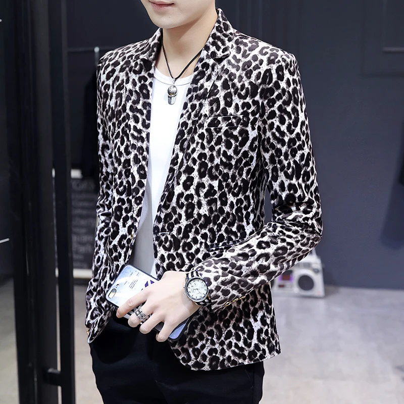 Nový butik módny oblek Male Casual Córean Version Pekný trend tenký leopardový tlačový oblek, bunda