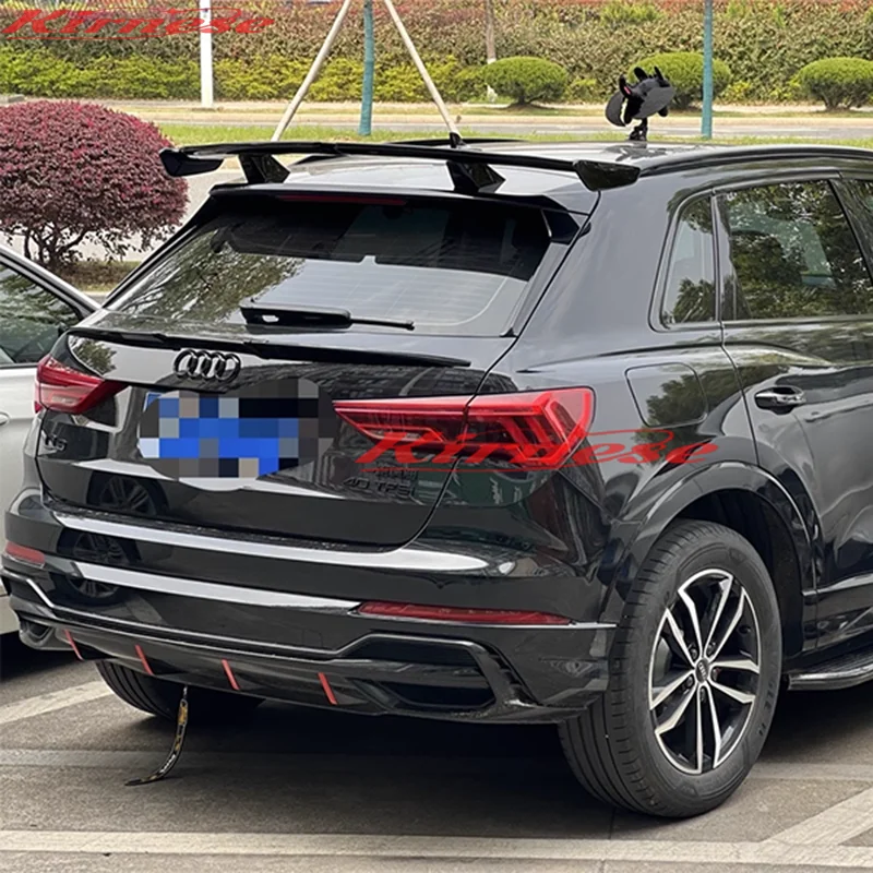 Nový dizajn 2019 až 2022 pre spoiler Audi Q3 Sportback od spoločnosti Gloss Black Carbon Look Look Zadné stredné pery vysokokvalitné ABS