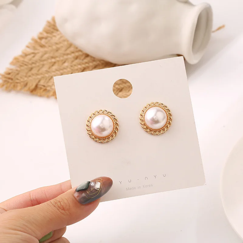 Nový dizajn imitácia Pearl Round Stud náušnice pre ženy Kórea módne kúzla šperky