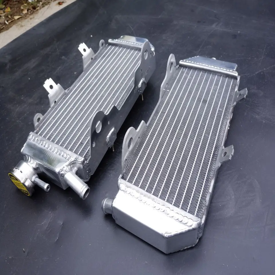 Nový hliníkový radiátor na roky 2011-2013 Husqvarna SMR511 SMR 511 Cooler Cooling Coaty 2011 2012 2013