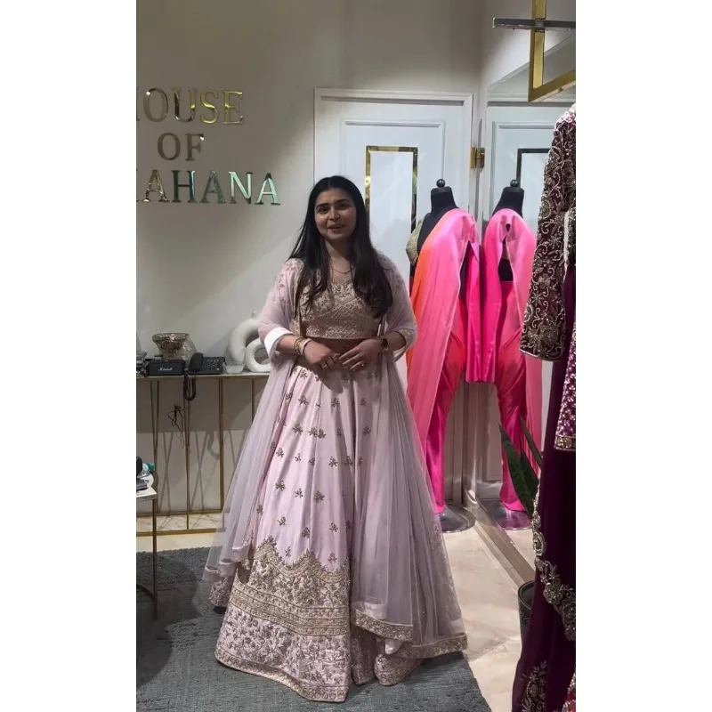 Nový indický štýl dizajnéra Dupata Lehenga Choli pre svadobné kostýmy a dámske návrhy