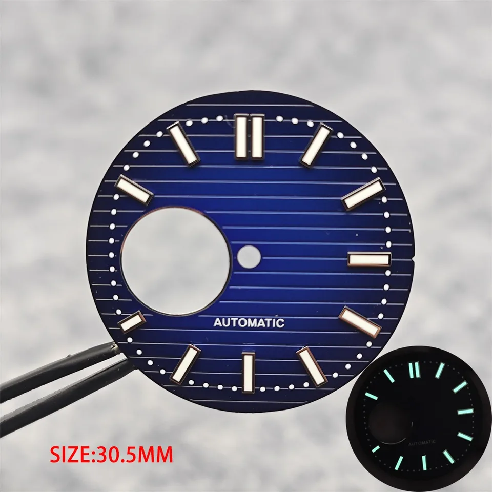 Nový NH38 hodinky Transparentné skeletonizované hodinky Modifikované potápačské hodinky Green Luminous Scale Dial Dial