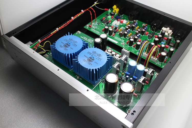 Nový PCM1702 XA3PRO 4-Chip Dual Paralel Output USB Fever DAC DAC DAC DAC 10HZ-22KHZ +/-0,5DB 230V, 50HZ/60Hz 32 kHz ， 44,1 kHz, 48 kHz, 48 kHz, 48 kHz