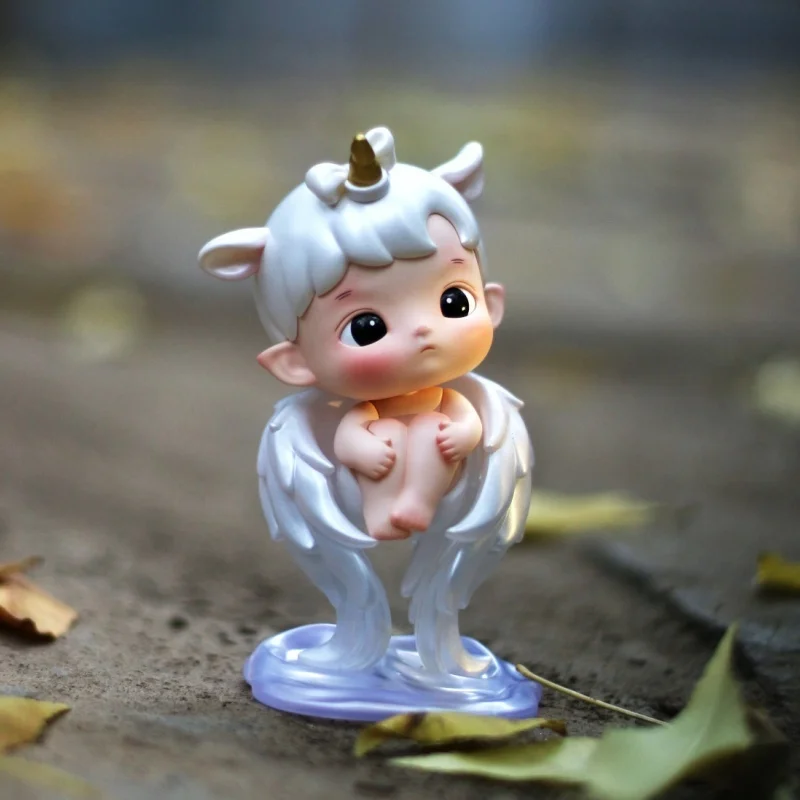 Nový príchod Hacipupu Fantasys Night Series Series Series Cute Blind Box Desktop Desktop Kid Hray Decoration Dievča prekvapenie darček k narodeninám