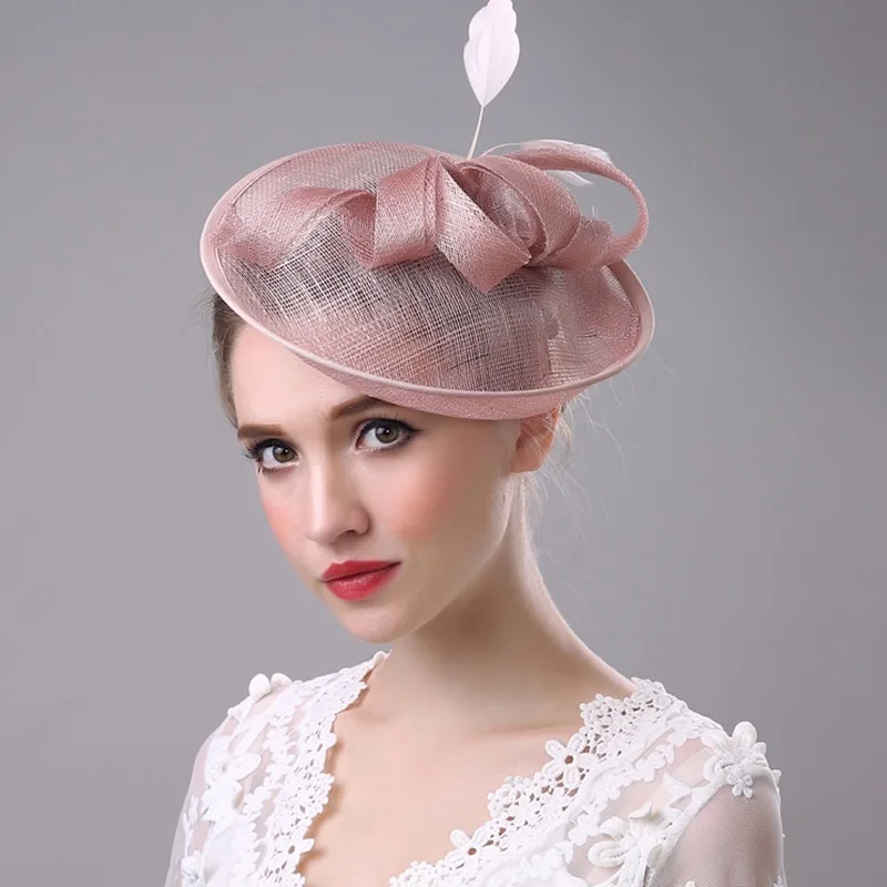 Nový príchod perie Feather Bow-uzlové ľanové klobúky Svadobné perie fascinátor banket celebrity narodeninové oslavy svadobné nevesty klobúky