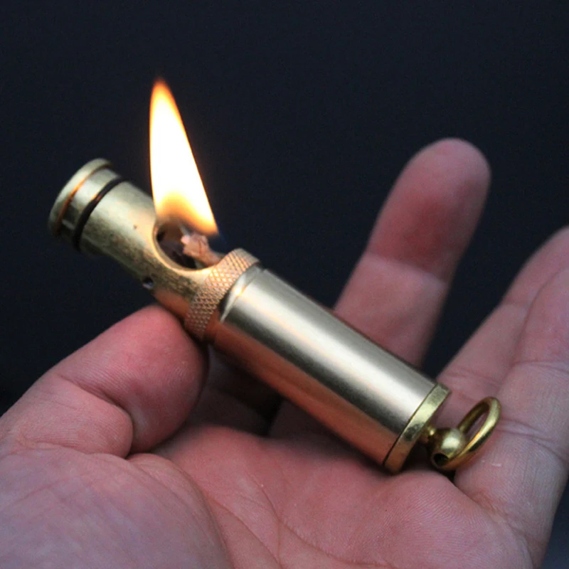 Nový retro pochodný zapaľovač grindingové koleso Flint mosadz petrolejový hadičky ľahšia cigareta benzínu veterné gadgety