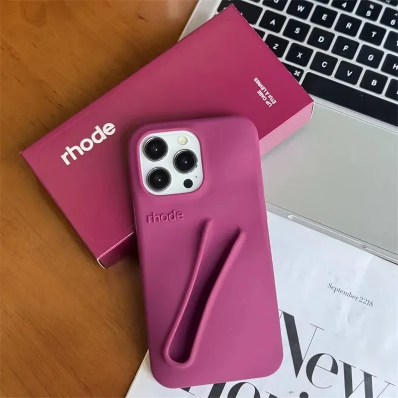 Nový Rhode Originl Pink Barbie MS MS Lipstick Držiteľ telefónu pre iPhone 16 15 14 13 12 11 Pro Max Plus 5G Silikónový rúžový kryt