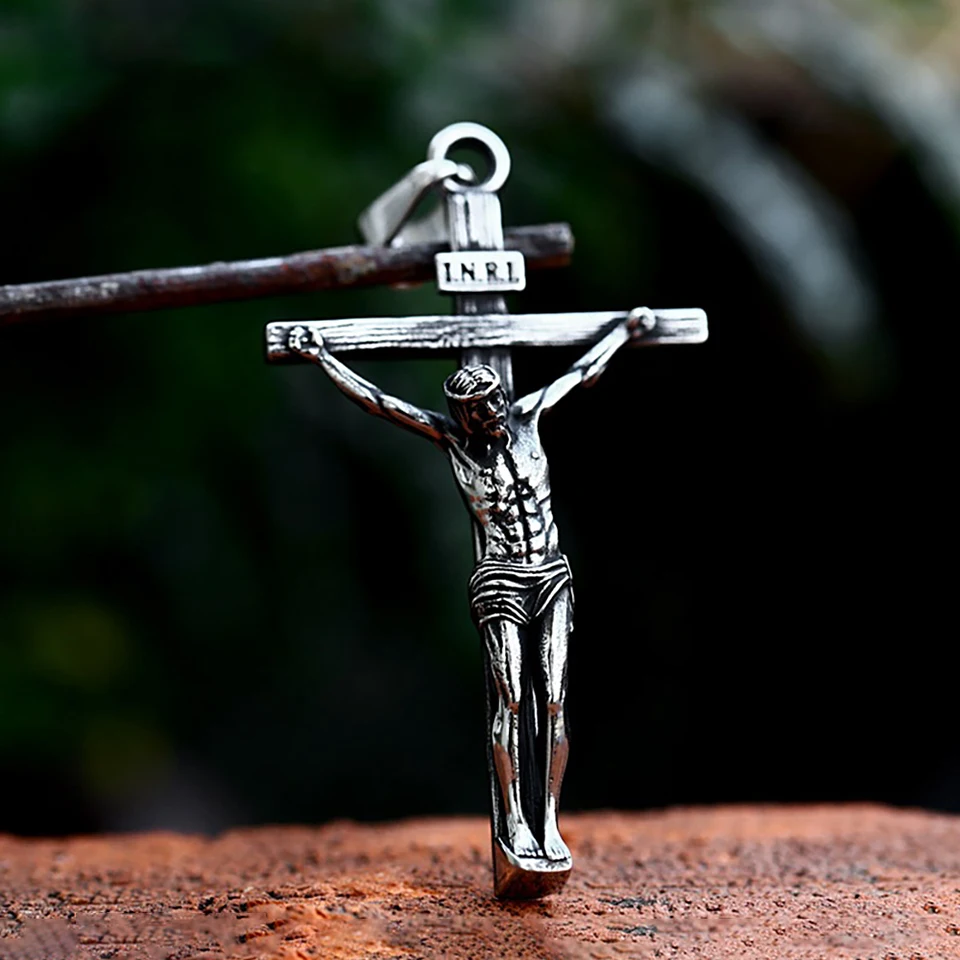 Nový vintage móda Ježišový kríž prívesok Náhrdelník pre mužov Ženy 316L z nehrdzavejúcej ocele Punk cyklista Amulet Amulet Darče