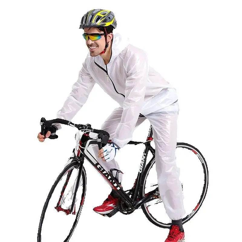 Nový vodotesný tenký cyklistický plášť Rainscoat Coat Weing Rain Coat Kit Road Mountain Bike Jerseys Coat Oblečenie Rainwear Mtb
