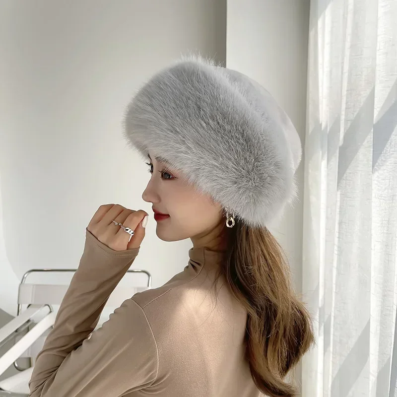 Nový zimný klobúk pre imitáciu dámskej kožušiny Fox Pullover Hat Outdoor Warm Hustý bejín Mongolian princezná uší kryt