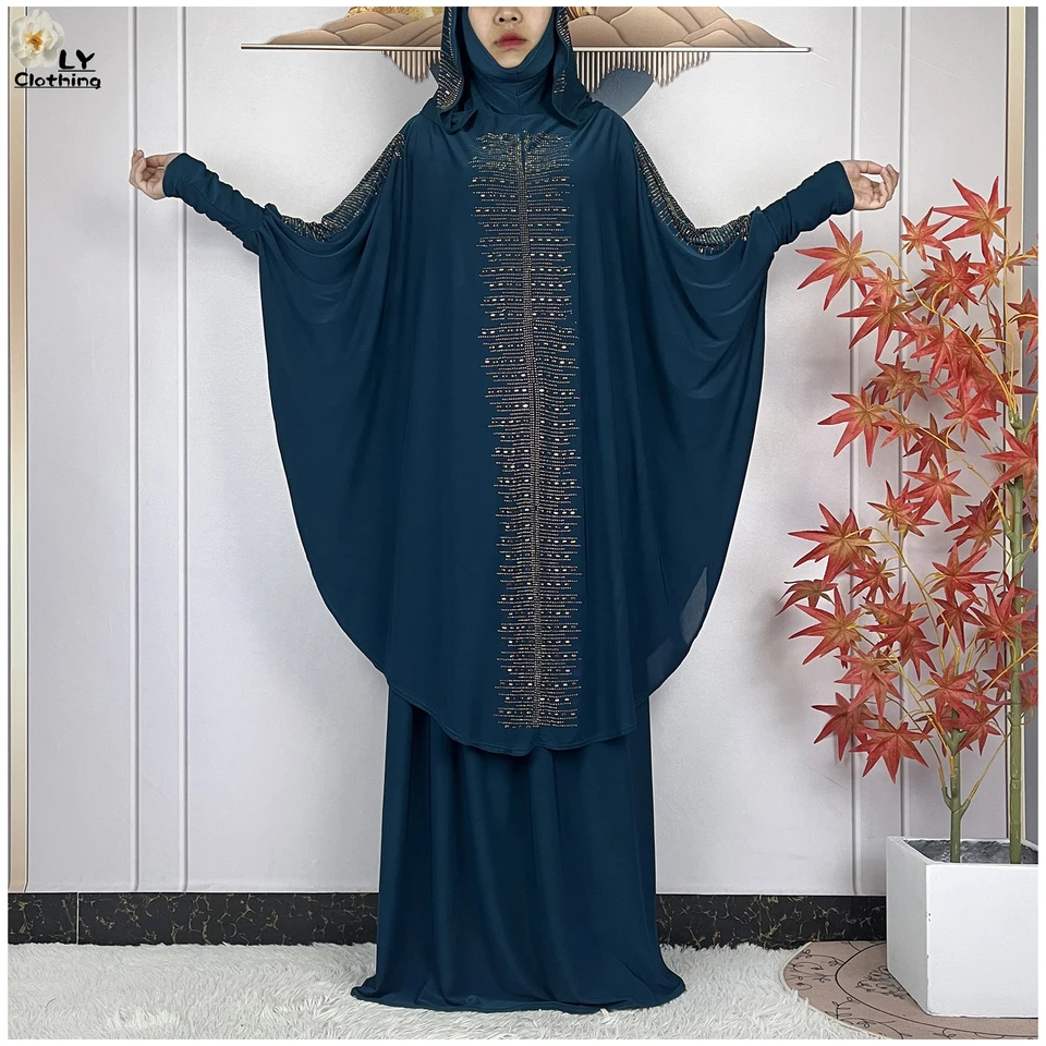 Nový štýl Moslim s dvoma kusmi modlitebné oblečenie Dubai Abaya Set Ženy modlitebné odevy šaty hidžáb Ženy sukne súpravy islamského ramadánu