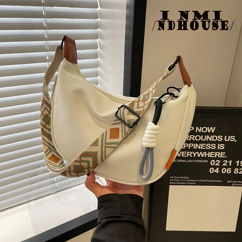Nylon Hobos Crossbody Bags Solid Casy Zipper Dámske tašky 2024 Módna vysoká kapacita pevná farba s jedným ramenným taškou