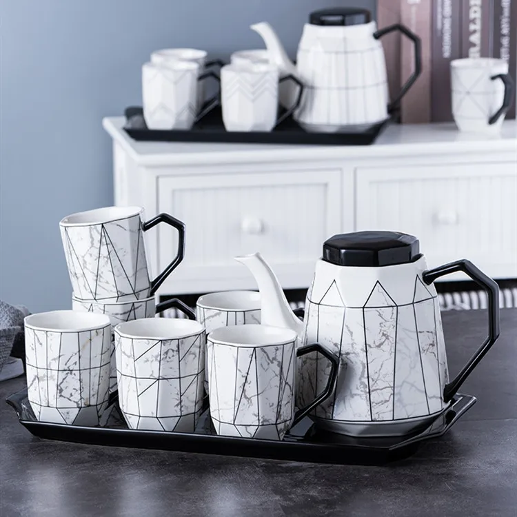 Nápojová sada Domácnosť Kettle Obývacia izba Popoludňajší čaj s viacerým podnosom Používajte biele šálky Nordic Style Teaware Sety