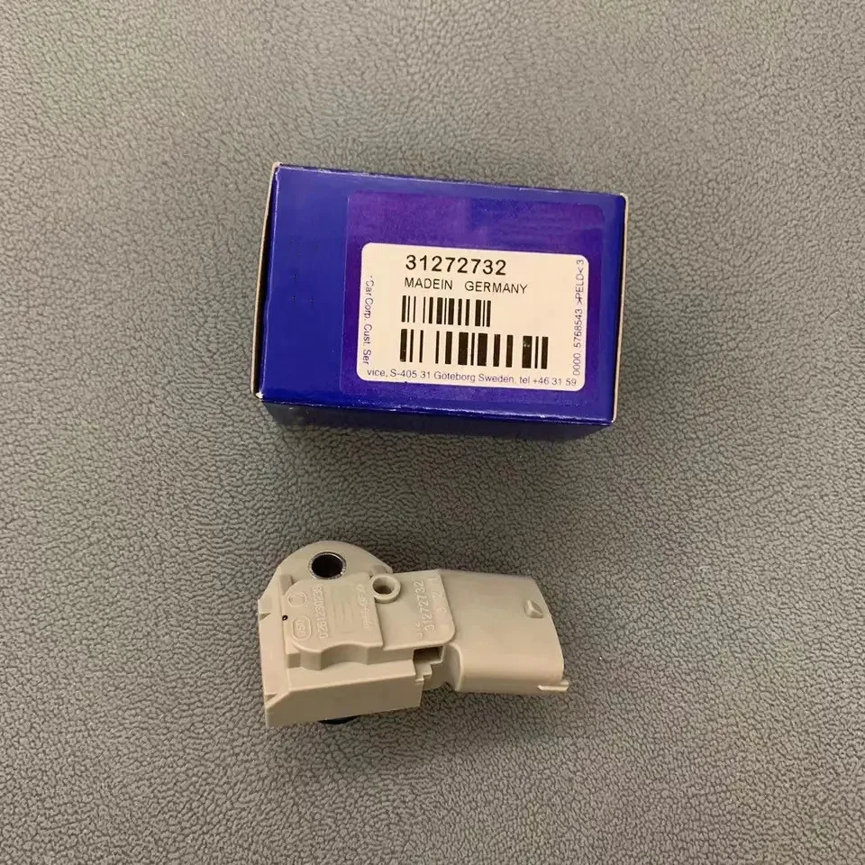 OEM 31272732 31251447 31272730 30756097 Nový snímač tlaku paliva pre Volvo C30 C70 S40 S60 S80 V70 XC70 XC90