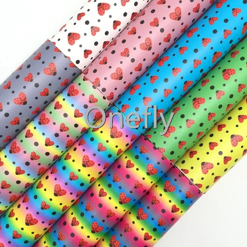 Onefly Ladybug in Srdce Syntetická koža, faux kožené listy Valentines pre topánky kabeliek pre domácich majstrov fz006a