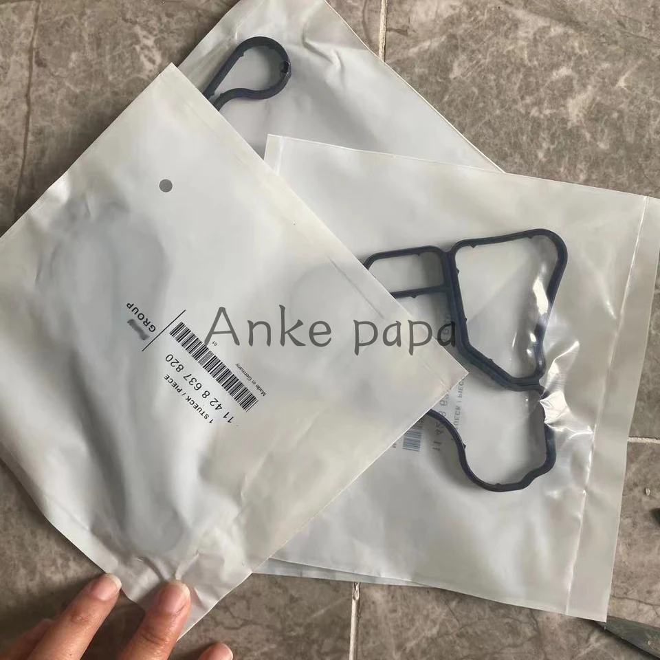 Originálne tesnenie tesnenia olejového chladiča pre BMW E90 E60 E61 E70 E71 11428637820 11428637821 11427537293 Oli Filtračný tesnovač 5 Set 10 ks