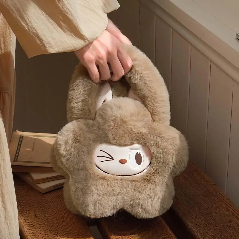 Originálny kvet Labubu kvetinový taška The Monsters Classic Series Backpack Fashion Perifher Anime Anime LaBubu dekorácia vianočný darček vianočný darček