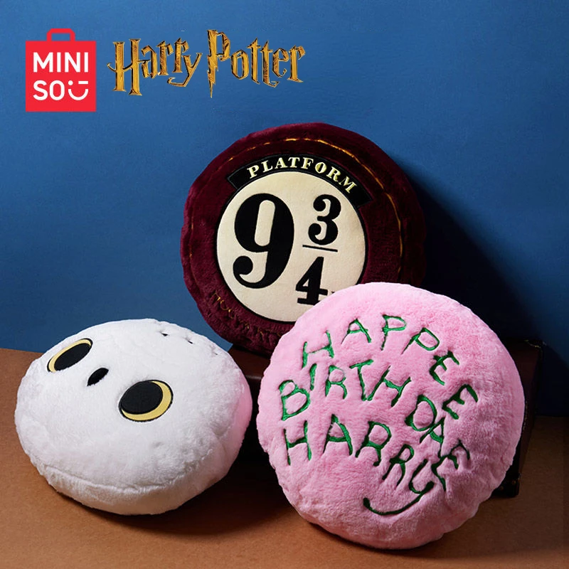 Originálny miniso Harry Potter č. 16 Hagrid's Cake vankúš Hedwig bábika Roztomilý darčekový vankúš Periférne hračky Detský darček pre deti