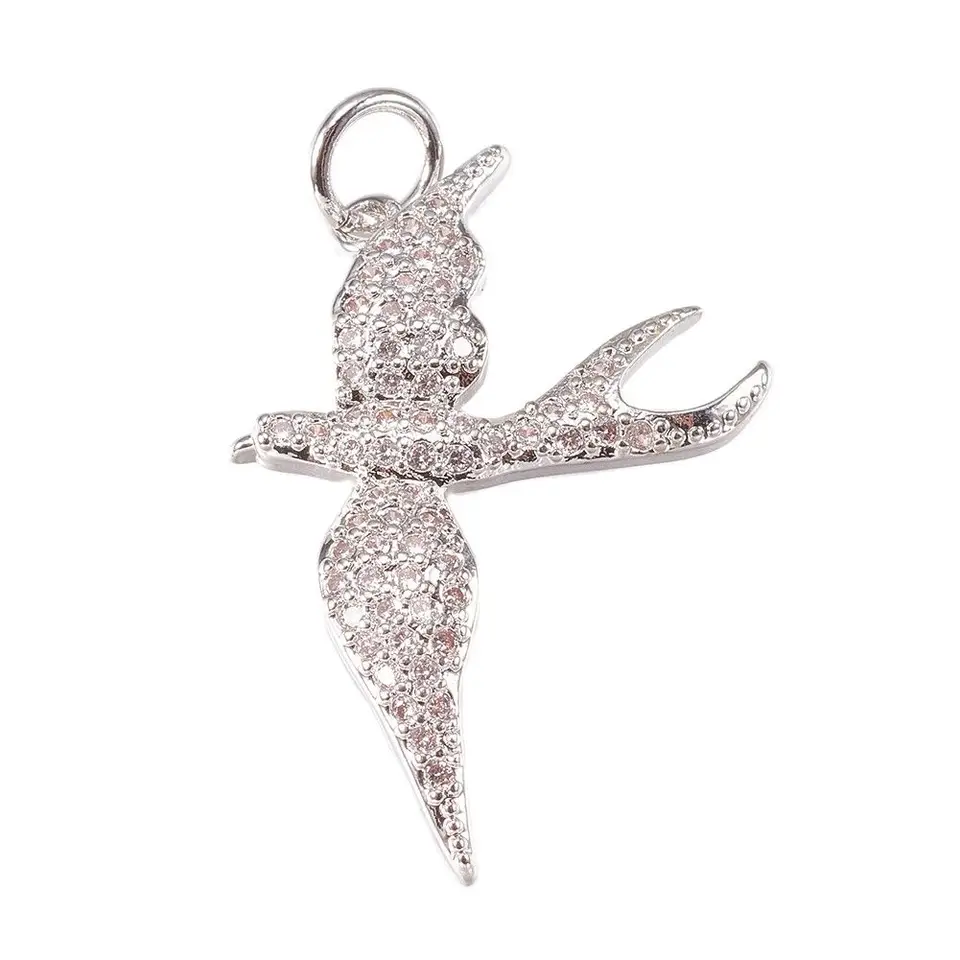 Pandahall 1pc Platinová farba lastovička mosadz Micro Dlave cz Cubic Zirconia Bird Prívesky s skokom