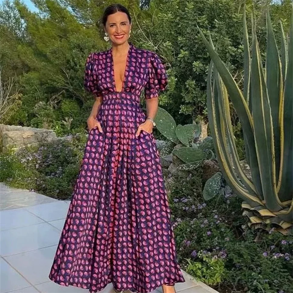 PB & ZA2024 Summer Nové dámske módy a elegancia Slim Fit Vestrabilné V univerzálnom výskume v krku s krátkym rukávom dlhé šaty