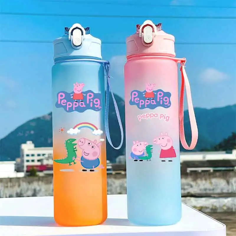 Peppa ošípané 750 ml dospelých športových guľiek Priamy pitie cestovná plastová fľaša Detská veľká kapacita Postupná zmena Slam